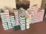 VENDU EN SEUL LOT : STOCK COMPRENANT + DE 730 PAIRES DE CHAUSSURE...